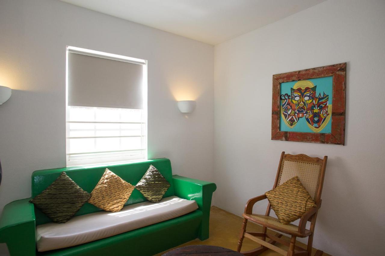 The Dive Hut - Boutique Apartments Playa Eksteriør billede